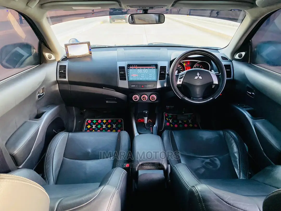 Mitsubishi Outlander 2006