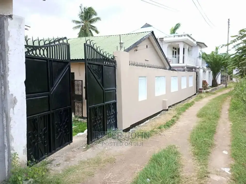 2bdrm House in Kimara for rent