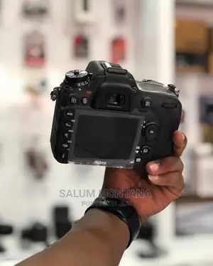 Nikon D7100 Only Body
