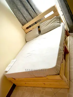 Kitanda Kizuri Sana Cha Pallet