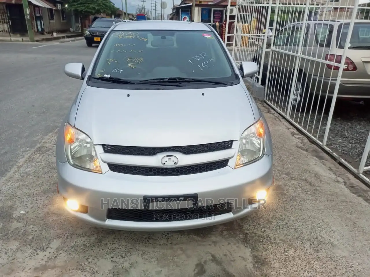 Toyota IST 2005 Silver
