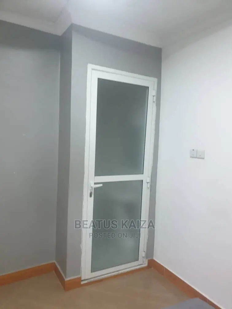 1bdrm Apartment in Kinondoni Mk Street for rent