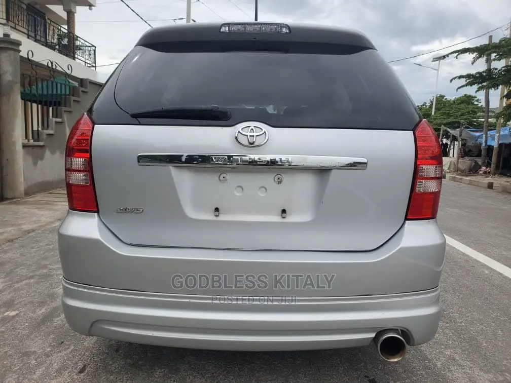 Toyota Wish 2005 Silver