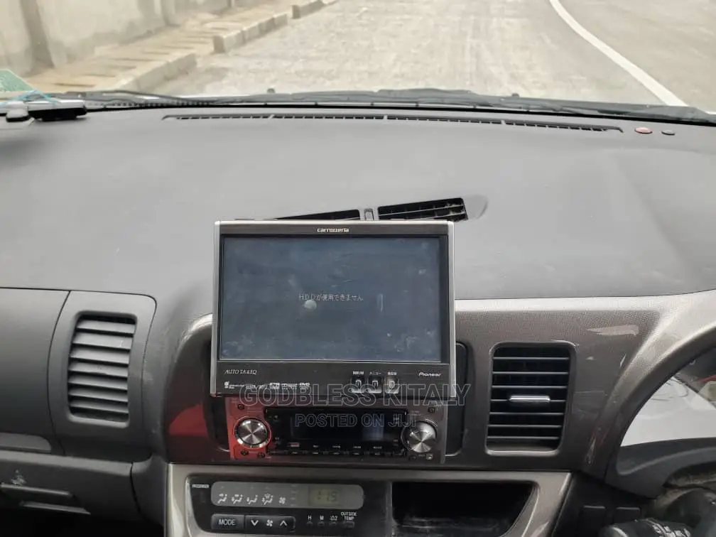 Toyota Wish 2005 Silver