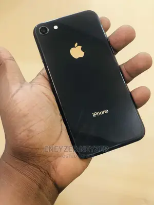 Apple iPhone 8 64 GB Black