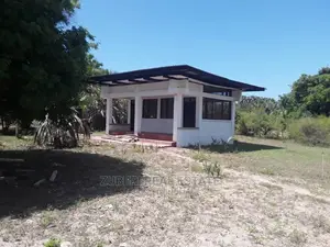 3bdrm Apartment in Pangani, Bweni for Sale