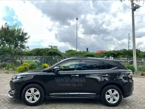 Toyota Harrier 2.5 Hybrid 4WD 2014 Black