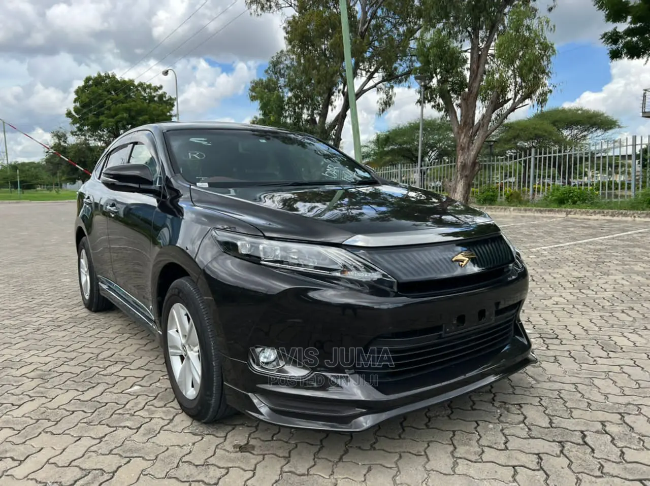 Toyota Harrier 2.5 Hybrid 4WD 2014 Black