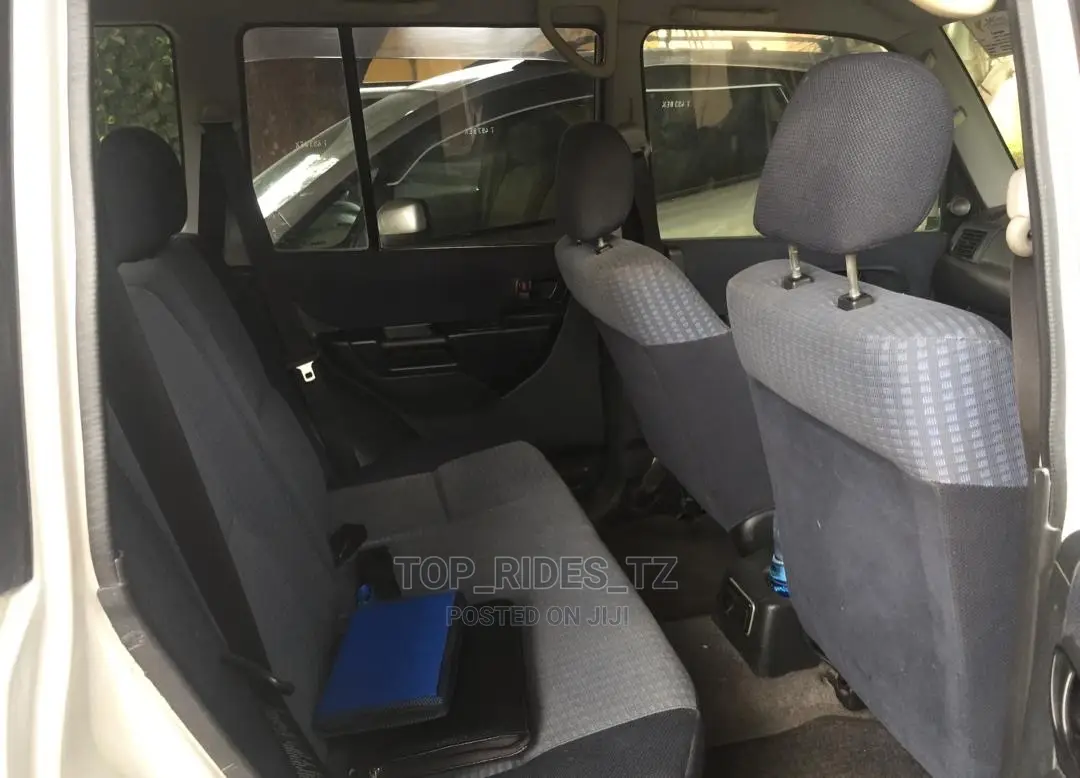 Mitsubishi Pajero IO 2003 White