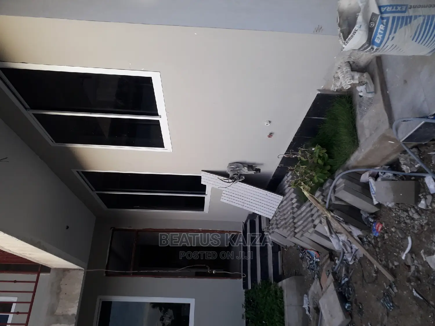 3bdrm Block of Flats in Kinondoni Studio, Mwananyamala for Rent