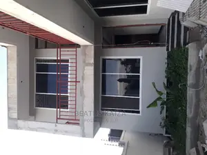 3bdrm Block of Flats in Kinondoni Studio, Mwananyamala for Rent