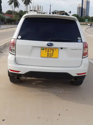Subaru Forester 2009 White