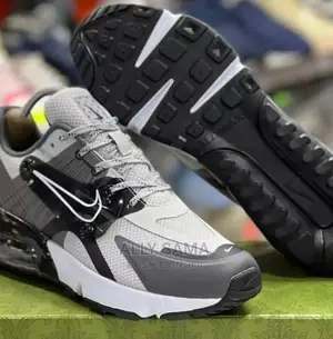 Nike Flywire