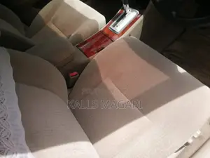 Toyota Premio 2005 Silver