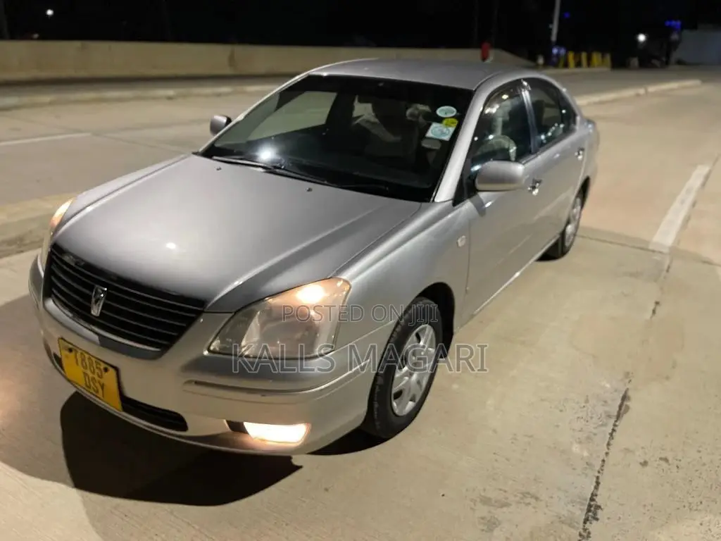 Toyota Premio 2005 Silver