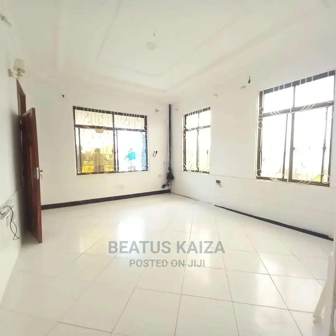 4bdrm Block of Flats in Kigamboni Kibada for rent
