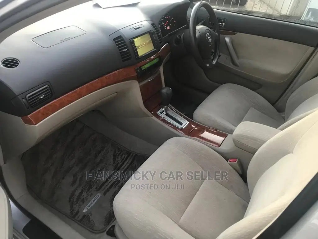 Toyota Premio 2005 Silver