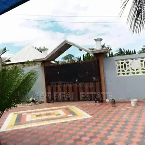 Three Bedroom House In Mbezi Makabe For Sale