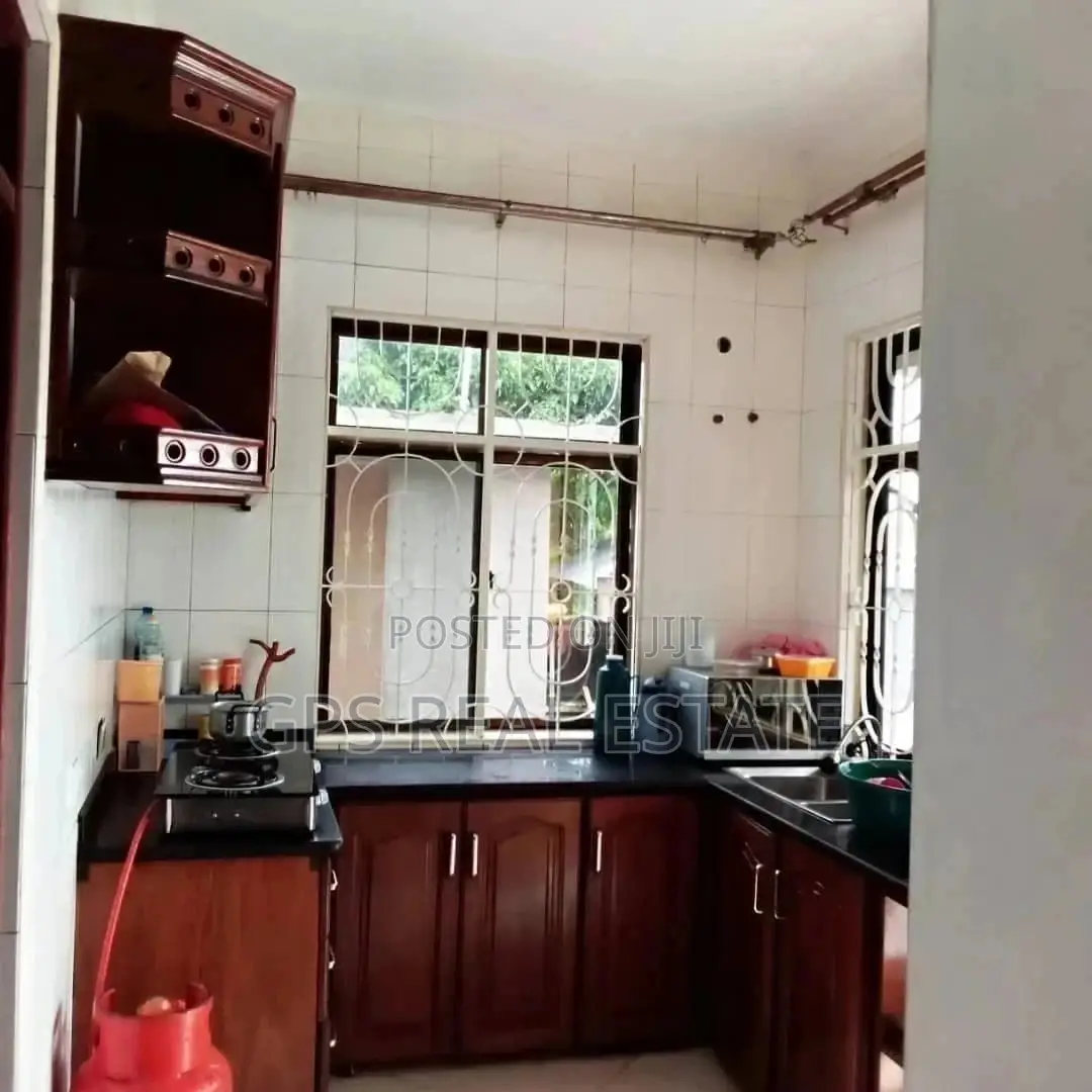 Three Bedroom House In Mbezi Makabe For Sale