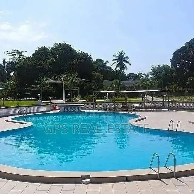 Hotel In Bagamoyo Mjini For Sale