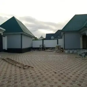 4bdrm House in Max Evarist, Chamazi for Sale