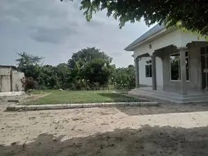 3bdrm House in Max Evarist, Kinondoni for Sale