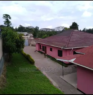 5bdrm Mansion in Arusha for rent