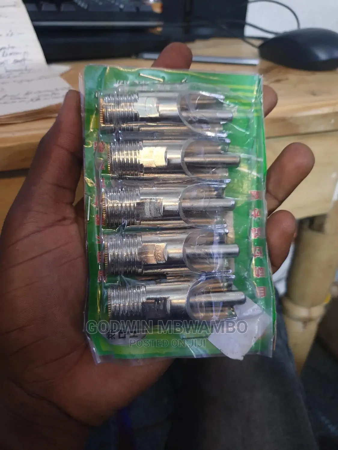 Tunauza Nipple Za Kunyesha Maji Nguruwe