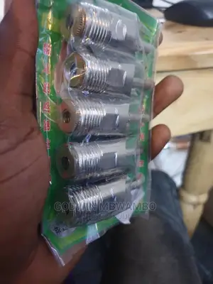 Tunauza Nipple Za Kunyesha Maji Nguruwe