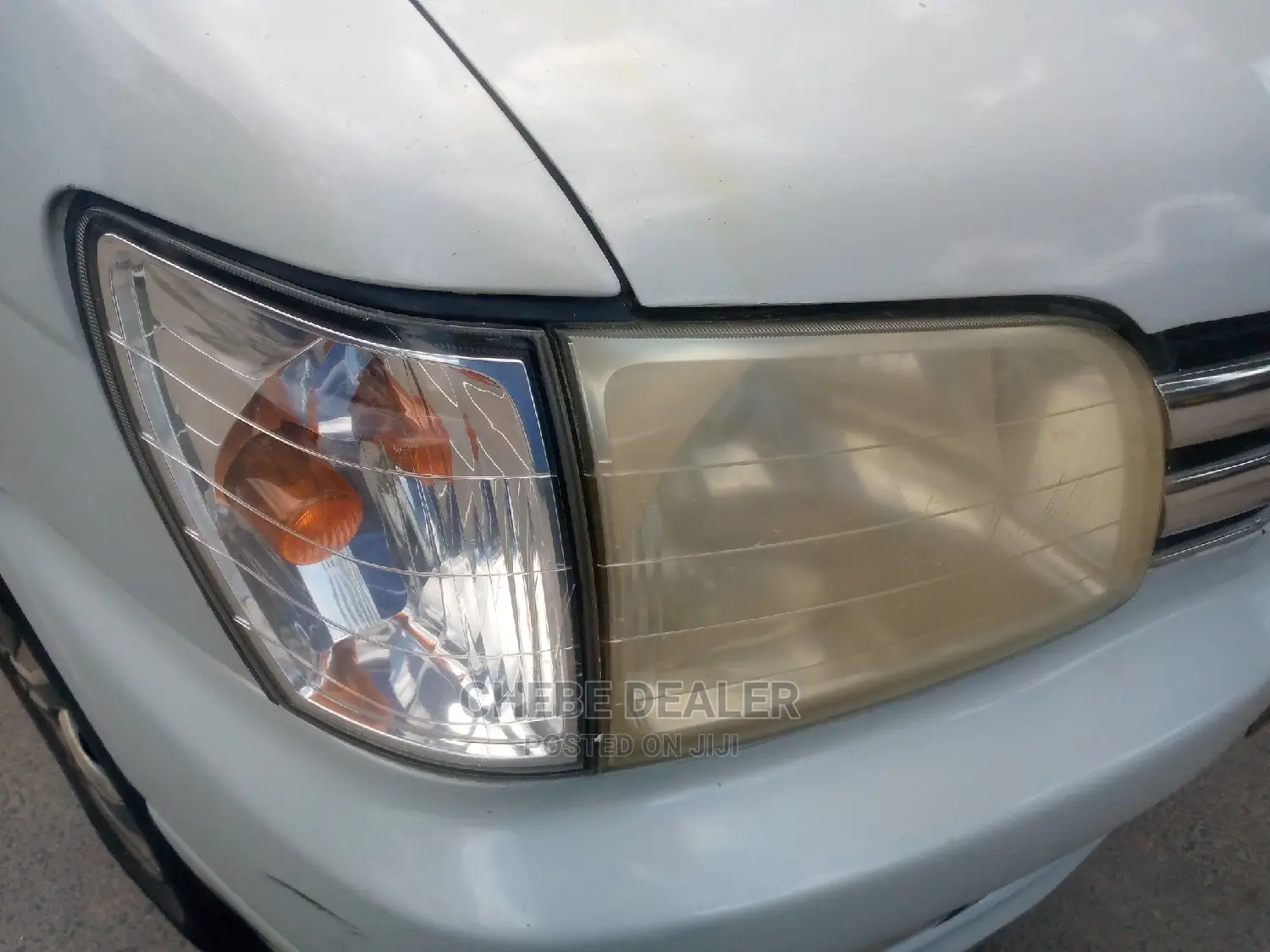 Toyota Noah 2.0 AWD (8 Seater) 2003 Off White