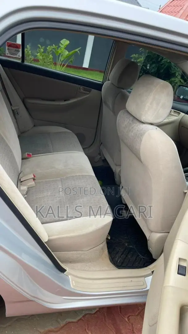 Toyota Allex 2004 Silver
