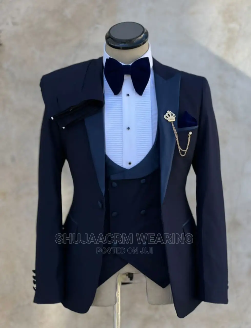 Fashioned Men Suits