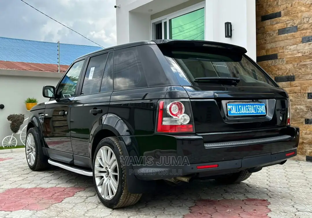 Land Rover Range Rover Sport 2011 Black