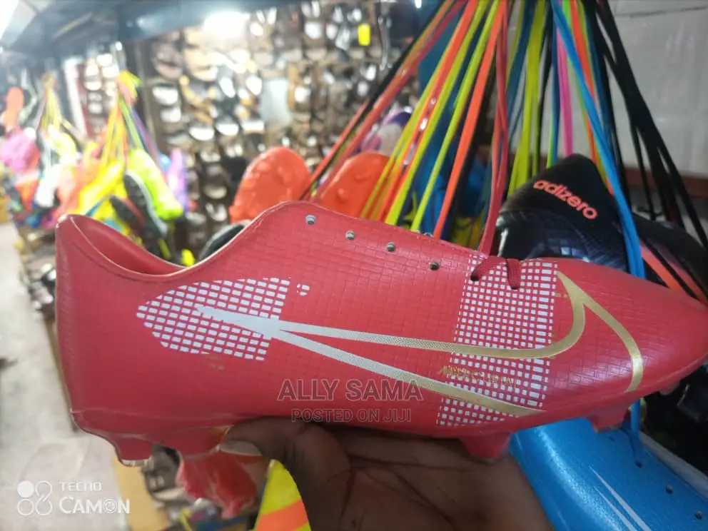 Nike Mercury