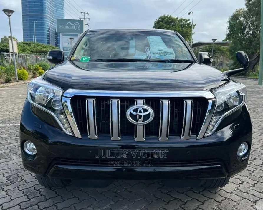 Toyota Land Cruiser Prado 2016 Black