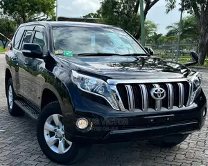 Toyota Land Cruiser Prado 2016 Black