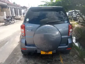 Toyota Rush 1.5 AWD 2006 Gray