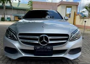 Mercedes-Benz C180 2014 Silver