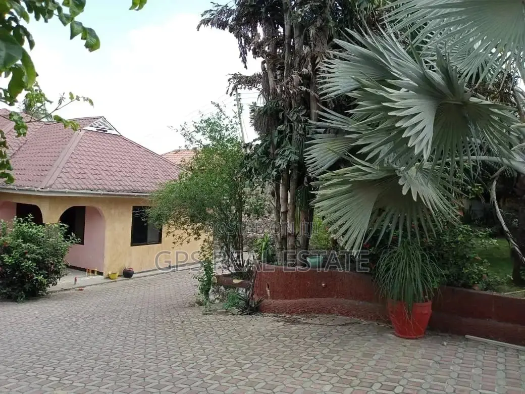 4bdrm House in Max Evarist, Kimara for Rent