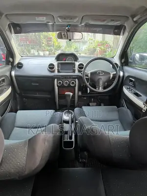 Nissan Dualis 2010 Gray