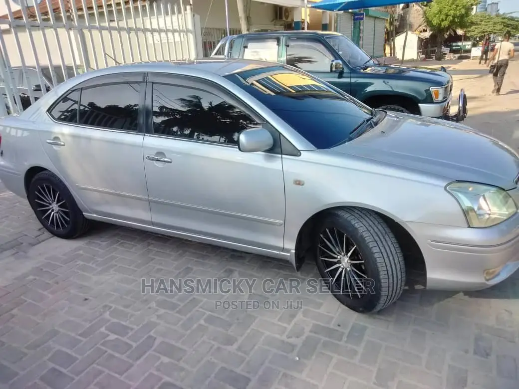 Toyota Premio 2005 Silver