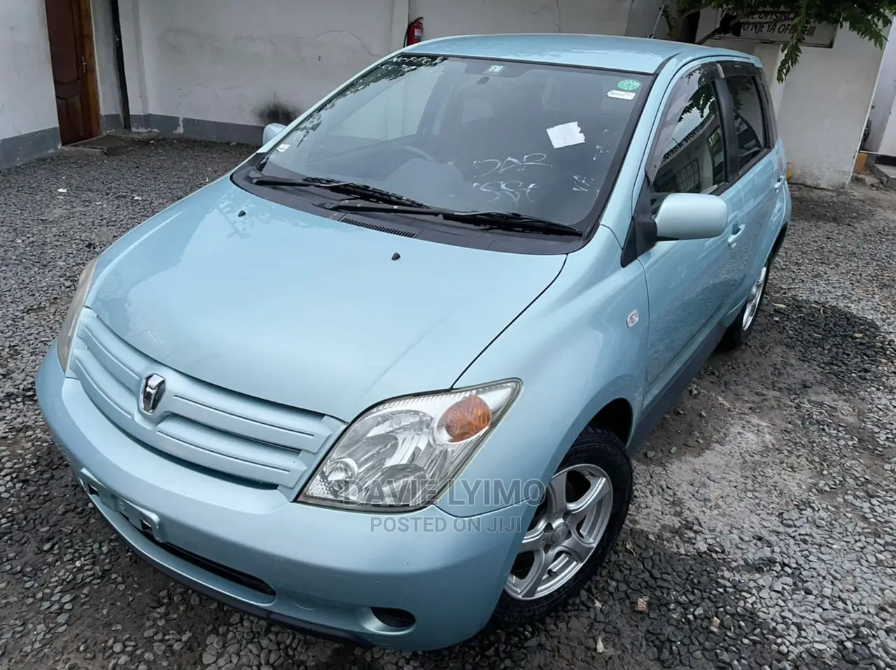 Toyota IST 2005 Blue