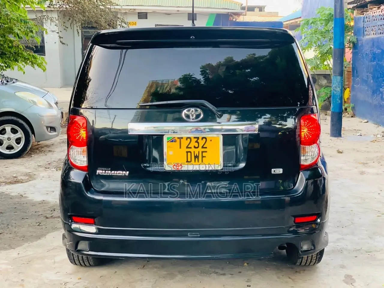 Toyota Corolla Rumion 2008 Black