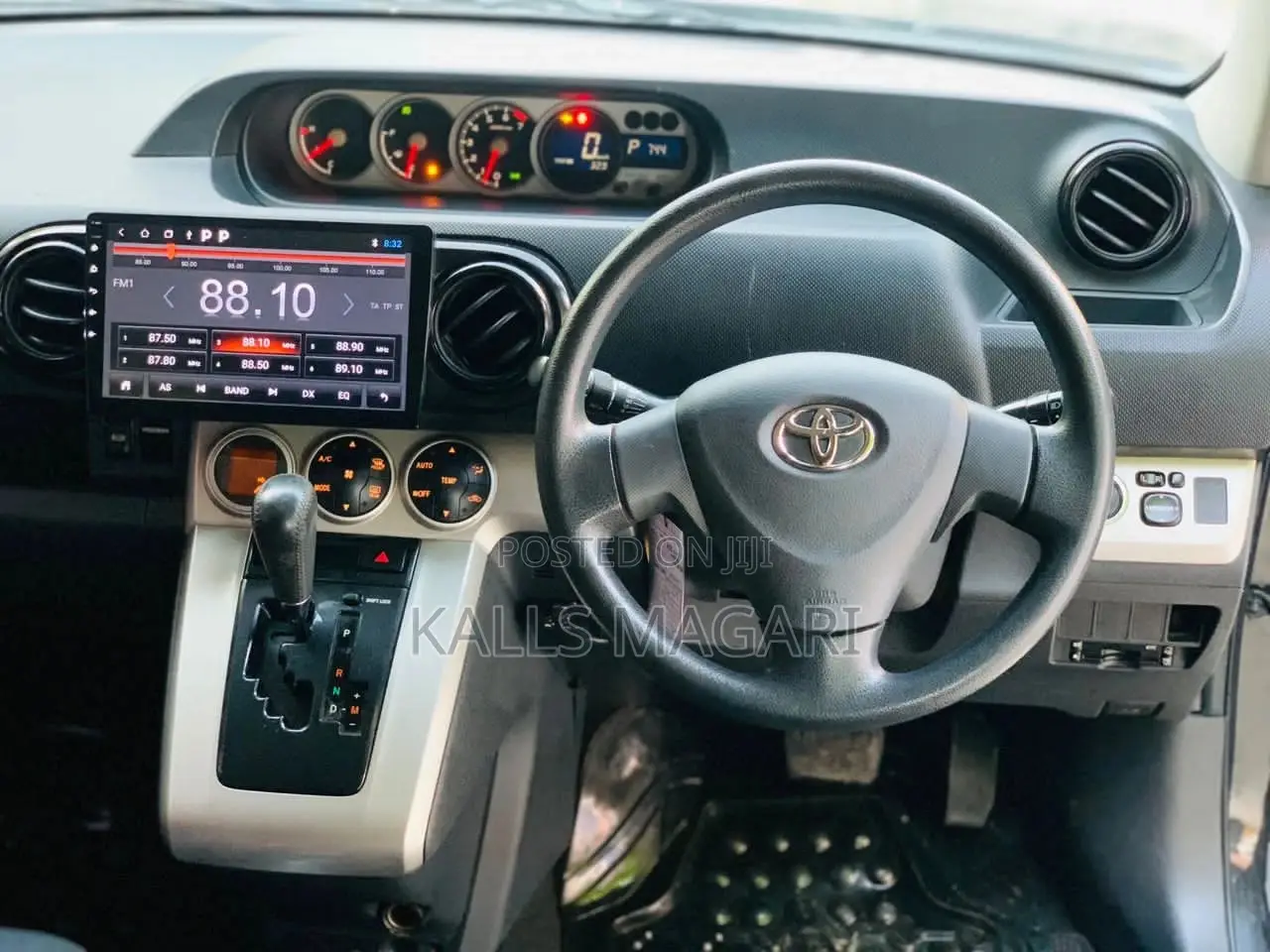 Toyota Corolla Rumion 2008 Black