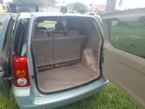 Toyota Raum 2004 Blue