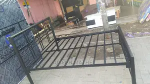 Vitanda Vya Chuma