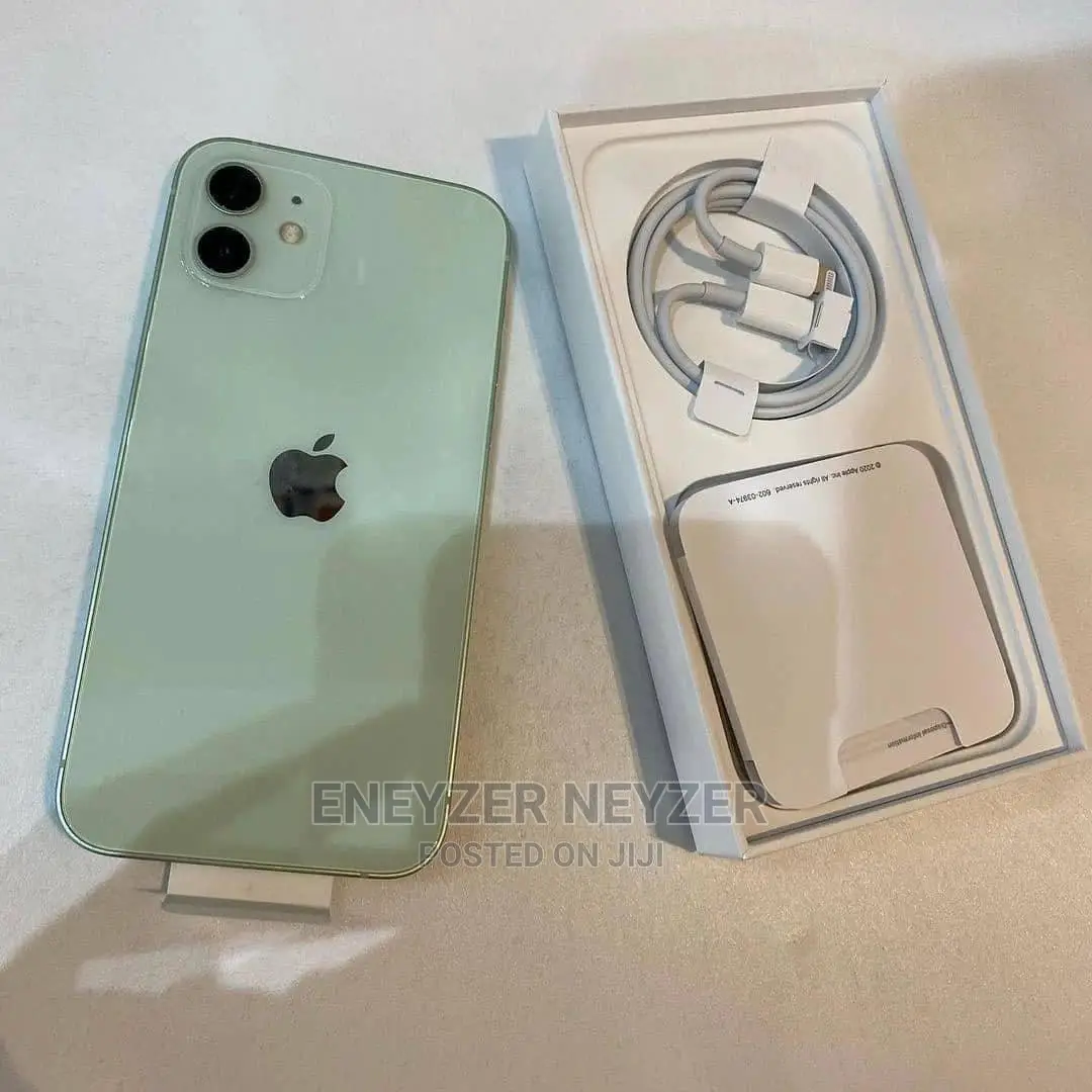 New Apple iPhone 11 64 GB Green