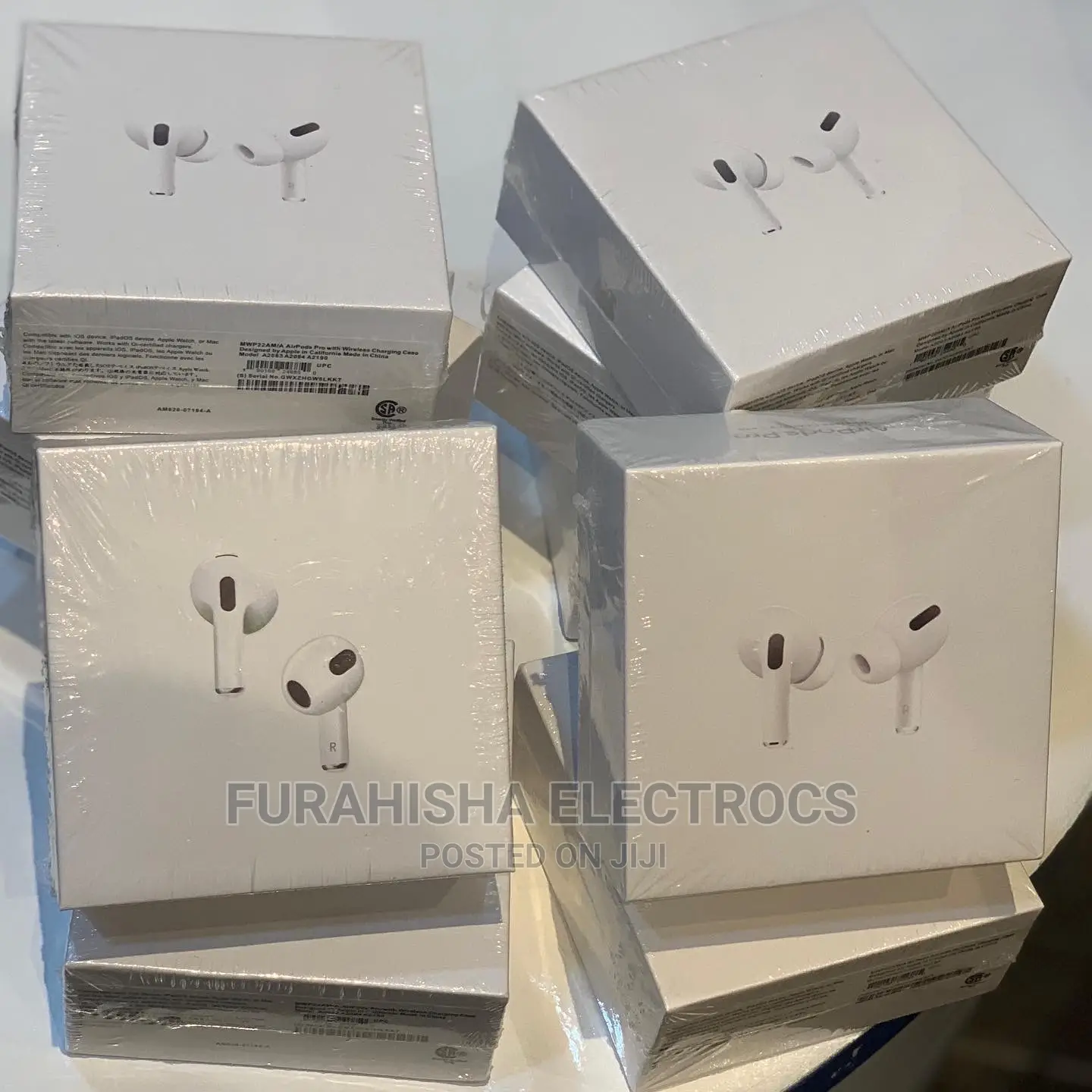 Airpods 3 and Airpods Pro