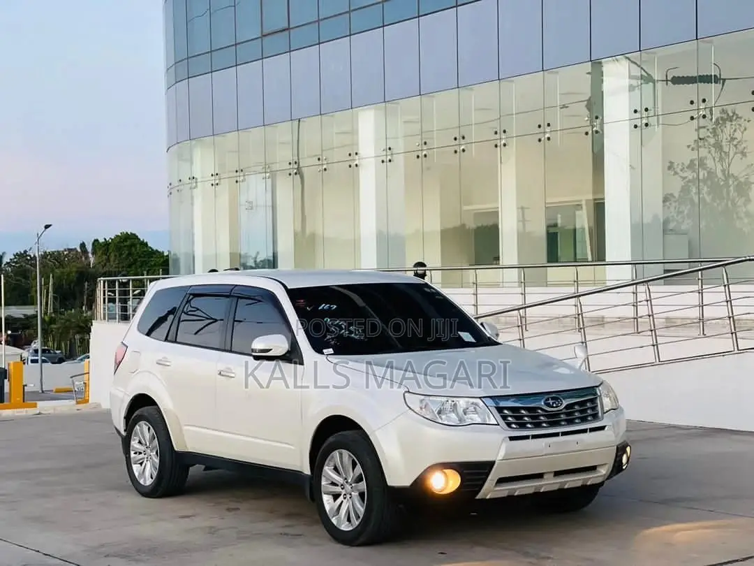 Subaru Forester 2011 White