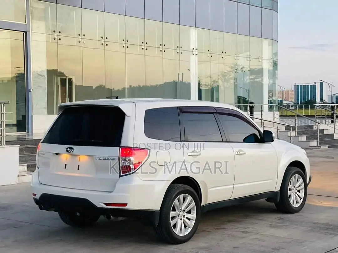 Subaru Forester 2011 White